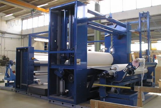 Winder for airlaid nonwovens